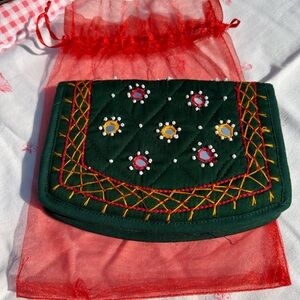 Indian wallet- green, beaded